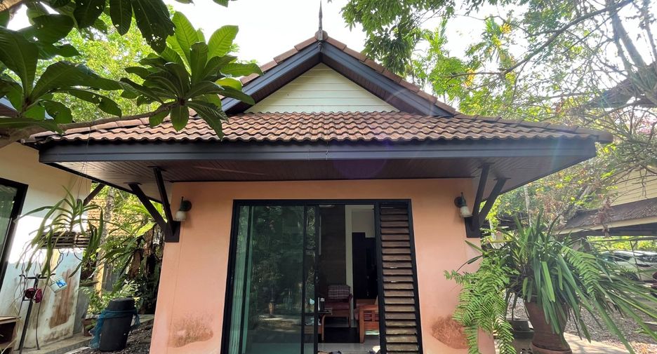 For sale 6 bed villa in Mueang Krabi, Krabi