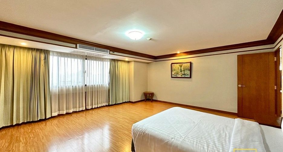 À louer 2 chambres condo à Watthana, Bangkok