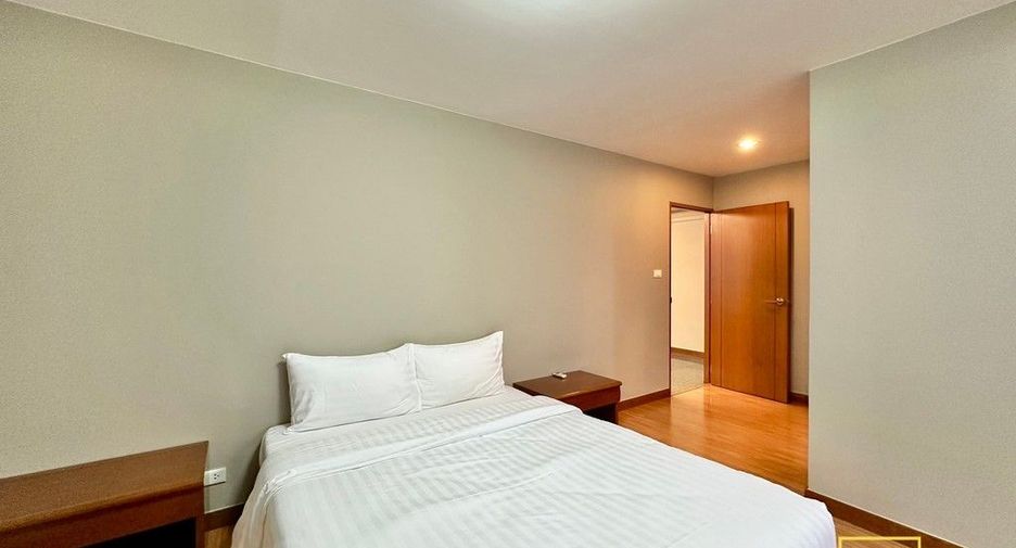 À louer 2 chambres condo à Watthana, Bangkok