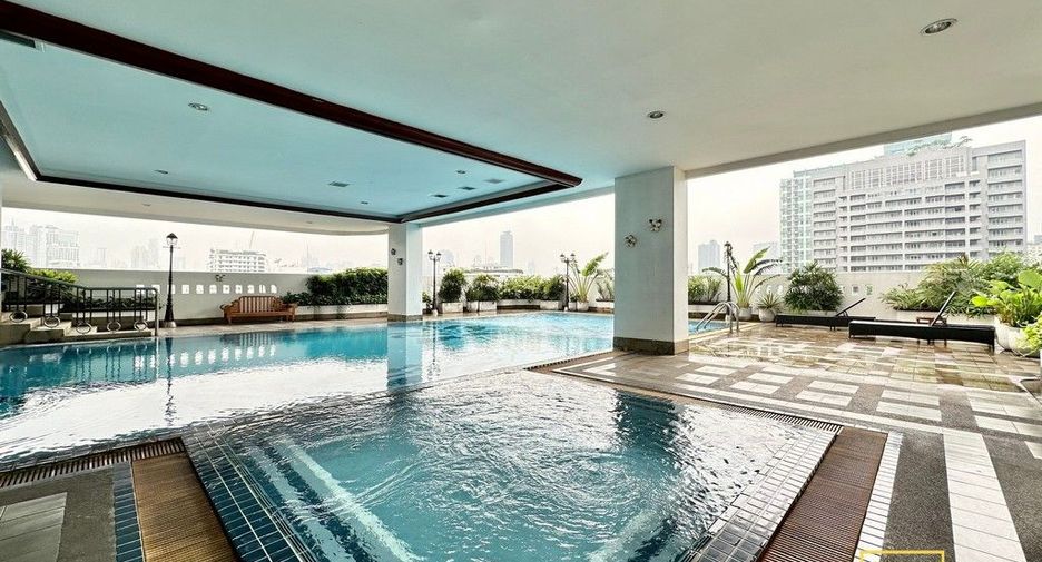 À louer 2 chambres condo à Watthana, Bangkok