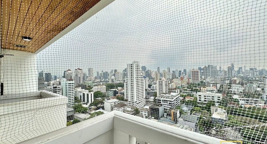 À louer 2 chambres condo à Watthana, Bangkok
