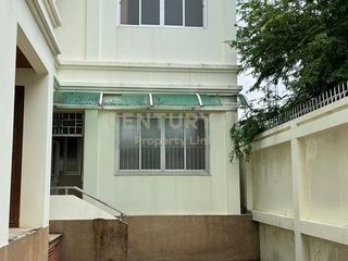 For rent and for sale 7 bed house in Chom Thong, Bangkok