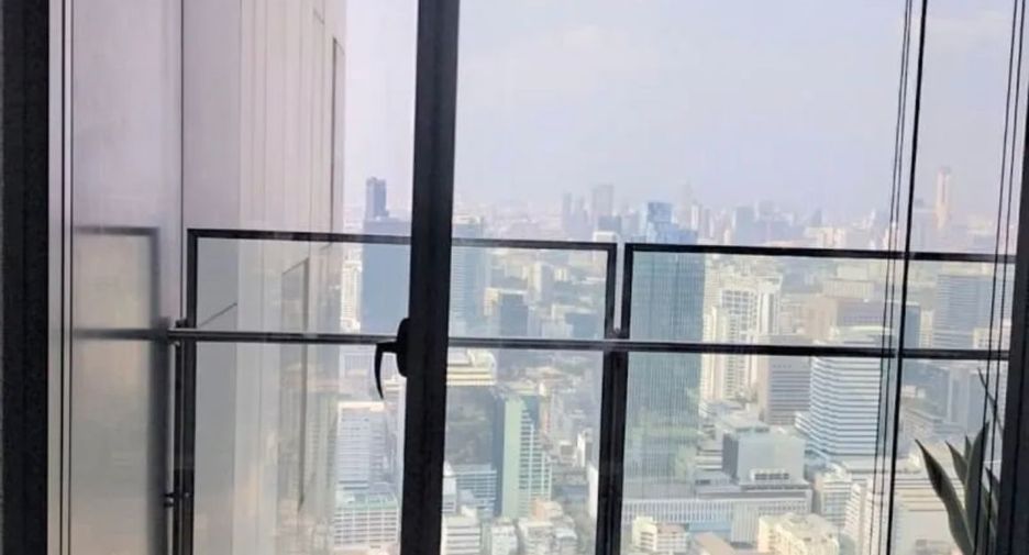 For rent and for sale 3 bedrooms condo in Sathon, Bangkok