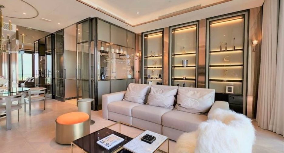 For rent and for sale 2 bed condo in Khlong San, Bangkok