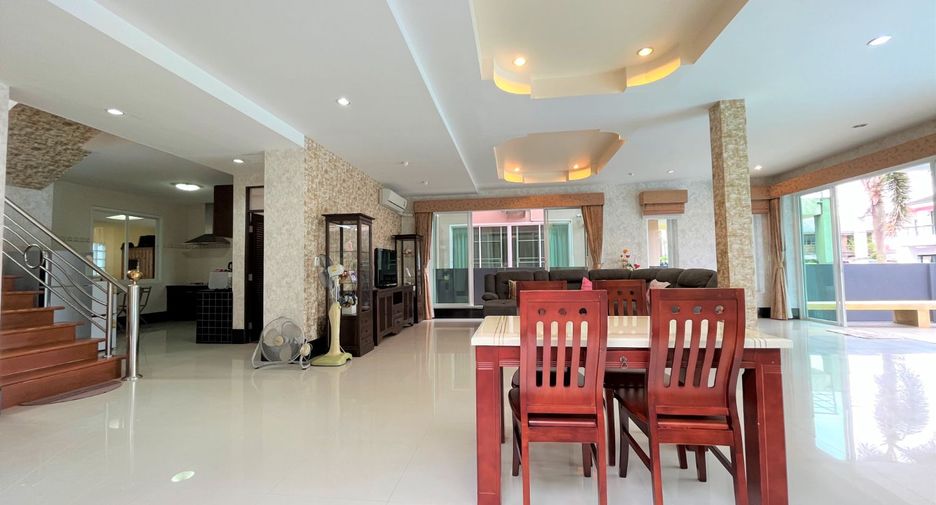 Casa en alquiler de 3 habitaciones en Kathu, Phuket