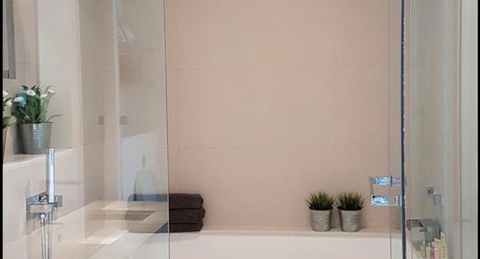 For rent 3 ベッドルーム condo in Sathon, Bangkok
