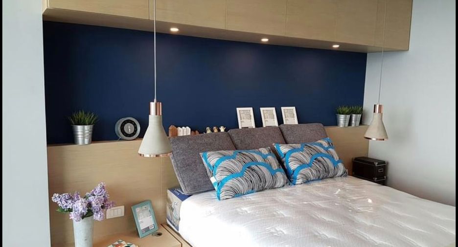For rent 3 ベッドルーム condo in Sathon, Bangkok
