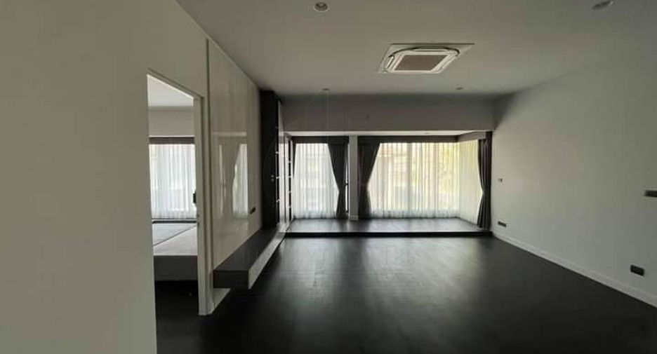 Haus zum Kauf mit 4 Zimmer in Bang Kapi, Bangkok