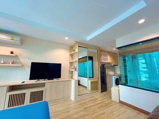 Condo en alquiler de 1 habitaciones en Si Racha, Chonburi