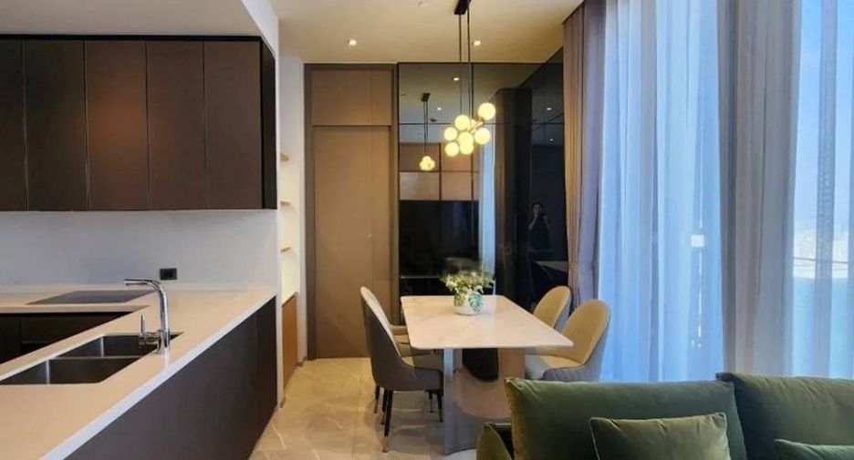 Condo en alquiler de 2 habitaciones en Khlong Toei, Bangkok