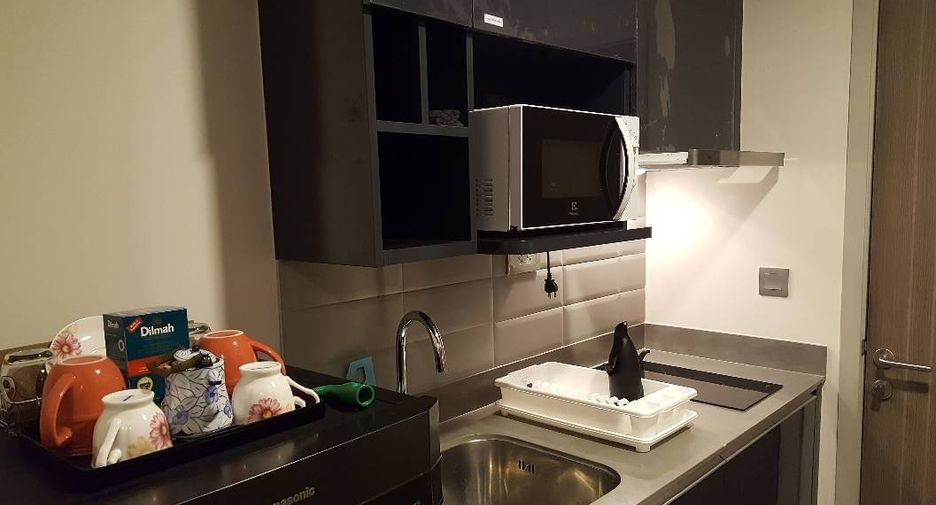 For rent and for sale 1 bed condo in Pathum Wan, Bangkok
