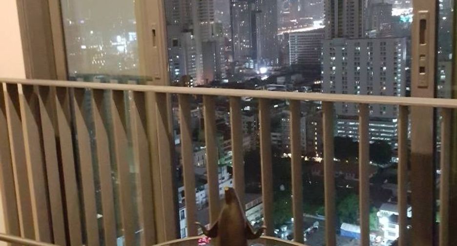 For rent and for sale 1 bed condo in Pathum Wan, Bangkok
