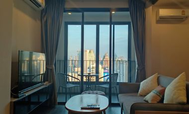 For rent and for sale 1 bed condo in Pathum Wan, Bangkok