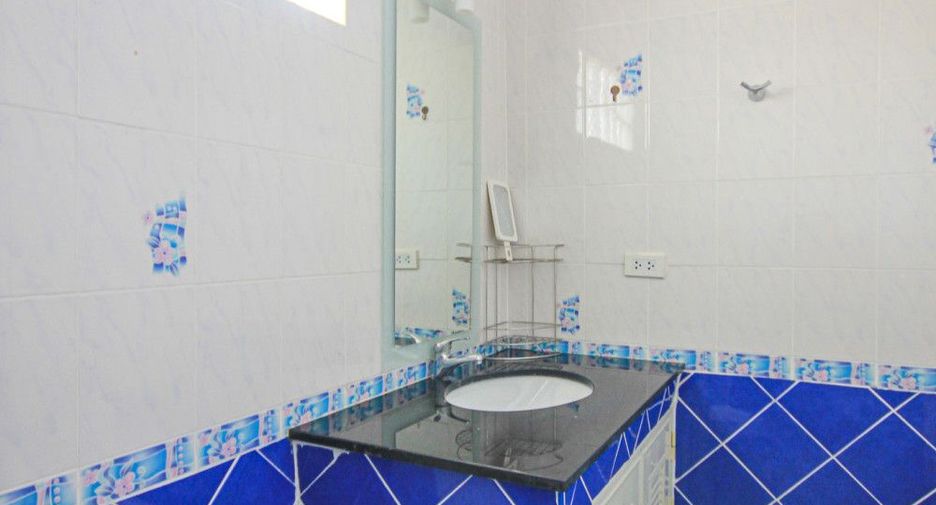 For sale 3 bedrooms villa in Cha Am, Phetchaburi