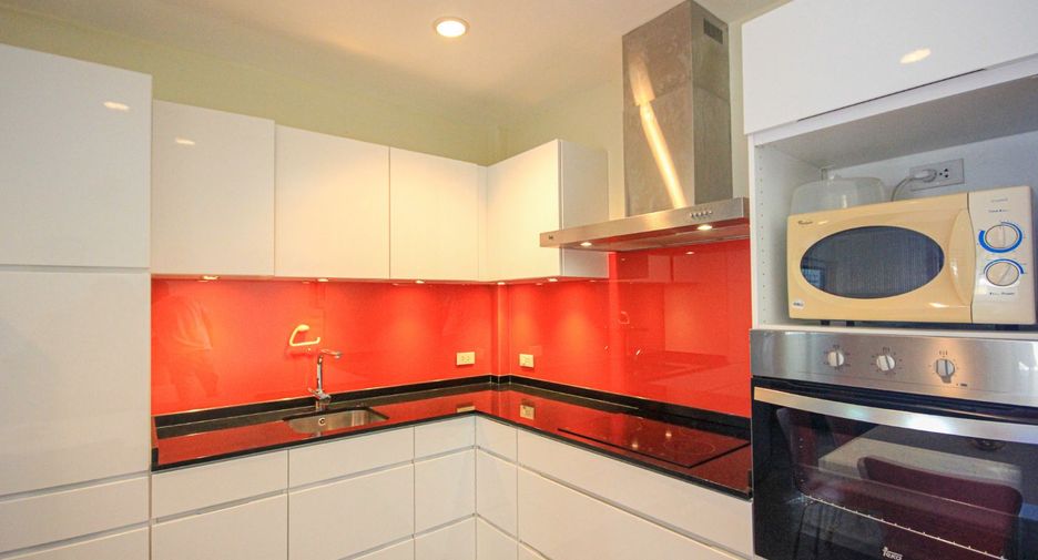 For sale 3 bedrooms villa in Cha Am, Phetchaburi