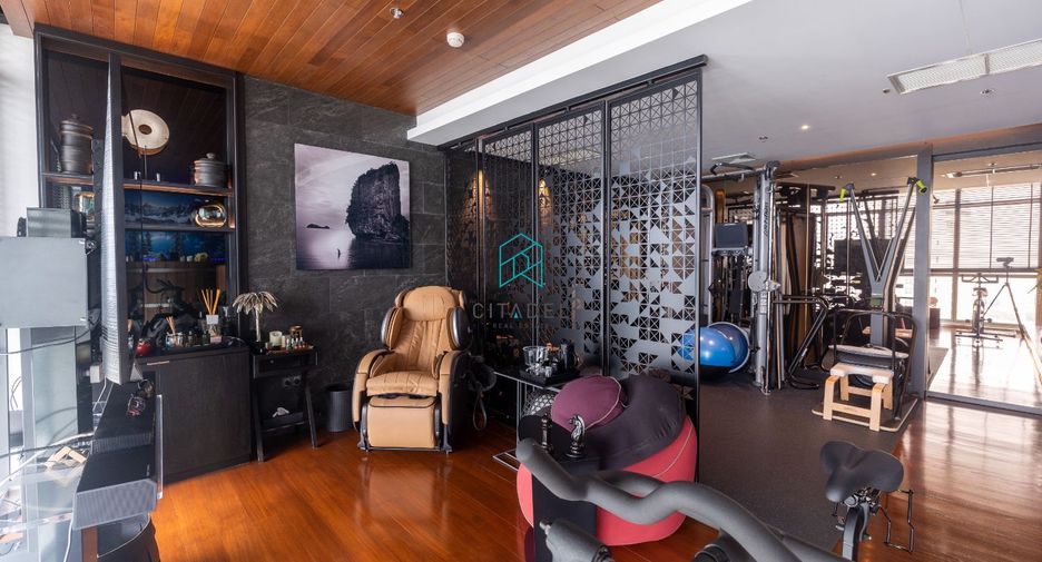 Condo en venta de 3 habitaciones en Sathon, Bangkok