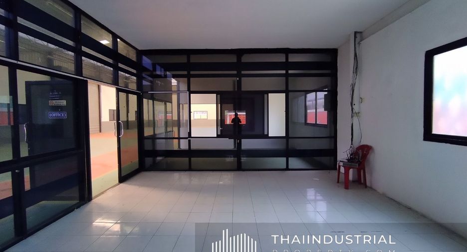 For rent and for sale warehouse in Ban Bueng, Chonburi