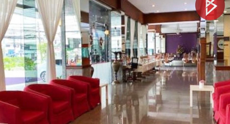 For sale 104 bed hotel in Mueang Samut Prakan, Samut Prakan