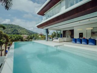 For rent and for sale 4 bedrooms villa in Mueang Phuket, Phuket
