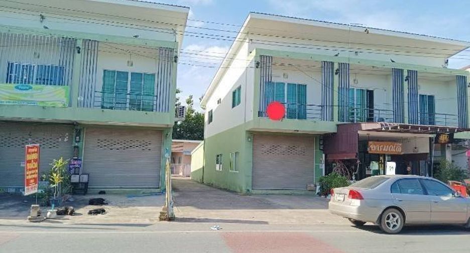 For sale 2 bed retail Space in Mueang Phrae, Phrae