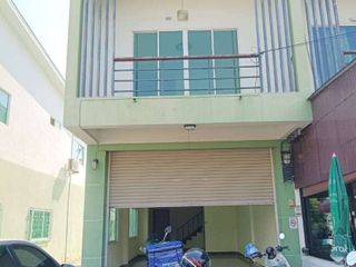 For sale 2 Beds retail Space in Mueang Phrae, Phrae