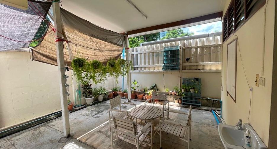 出租 2 卧室 独立屋 在 Bang Sue, 曼谷