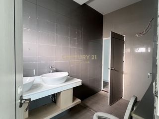 For rent 4 ベッドルーム house in Phaya Thai, Bangkok
