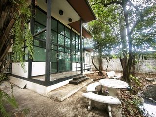 Haus zur Miete mit 4 Zimmer in Phaya Thai, Bangkok