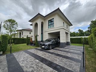 For sale 4 bed house in Mueang Samut Sakhon, Samut Sakhon