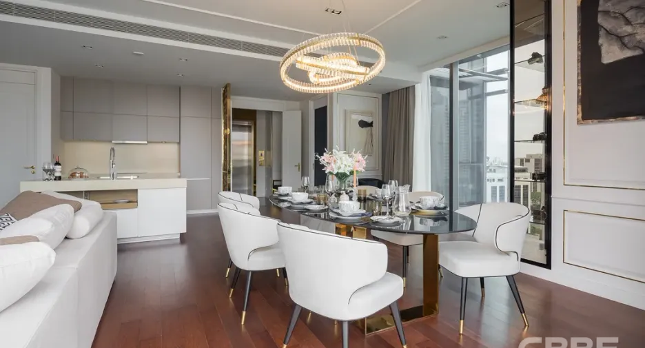 À vendre 2 chambres condo à Khlong Toei, Bangkok