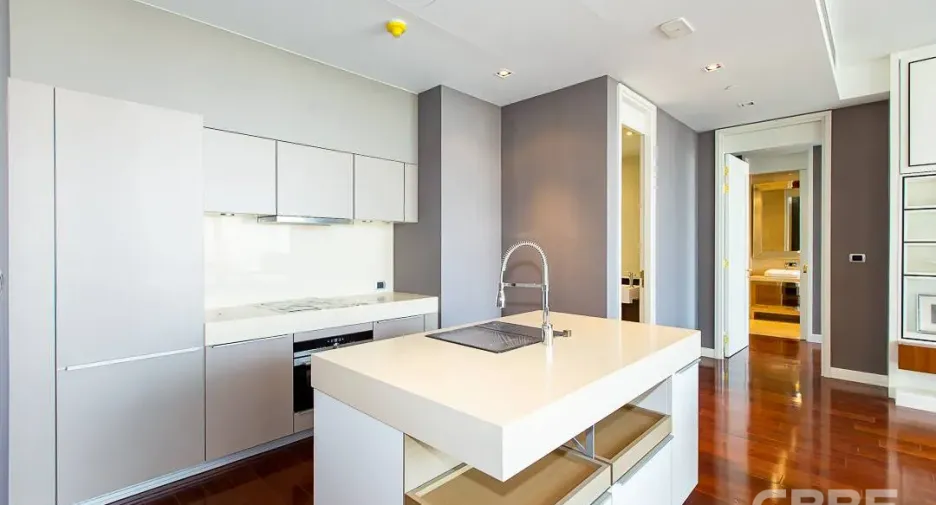 À vendre 2 chambres condo à Khlong Toei, Bangkok