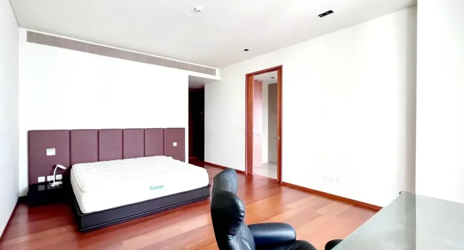 Condo en venta de 2 habitaciones en Sathon, Bangkok
