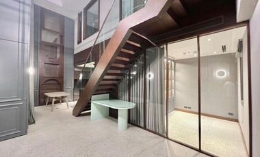 For sale 2 bed condo in Khlong Toei, Bangkok