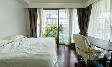 For rent and for sale 2 bed condo in Watthana, Bangkok