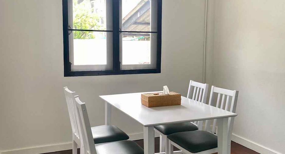 出租 4 卧室 独立屋 在 Bang Len, Nakhon Pathom
