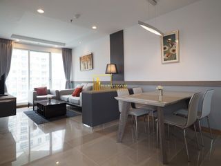 À louer 2 chambres condo à Huai Khwang, Bangkok
