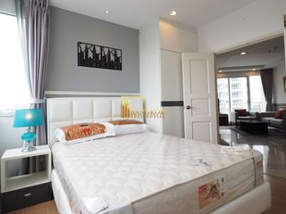 À louer 2 chambres condo à Huai Khwang, Bangkok