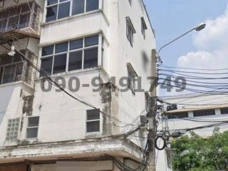 For sale 5 bedrooms retail Space in Bang Khae, Bangkok