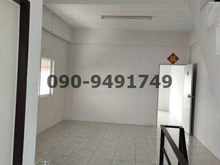 For rent 3 bed retail Space in Phra Pradaeng, Samut Prakan