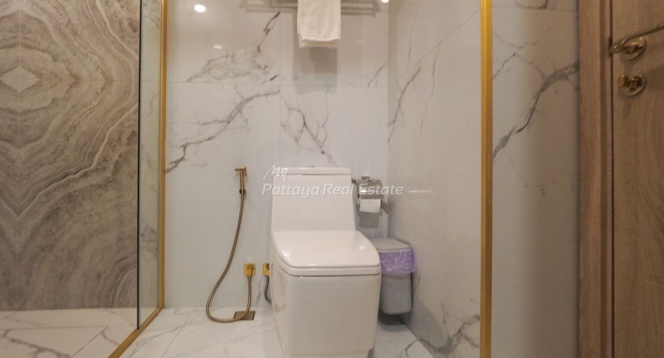 For sale 2 bedrooms condo in Jomtien, Pattaya