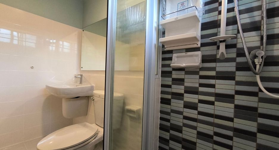 For rent and for sale 2 bedrooms townhouse in Bang Bo, Samut Prakan