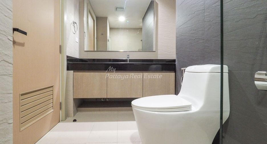 For sale 4 ベッドルーム condo in Bang Lamung, Chonburi