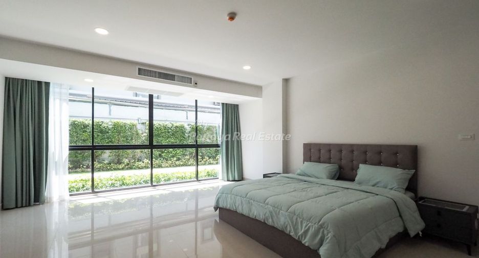 For sale 4 ベッドルーム condo in Bang Lamung, Chonburi