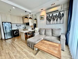 Condo en alquiler de 1 habitaciones en Si Racha, Chonburi