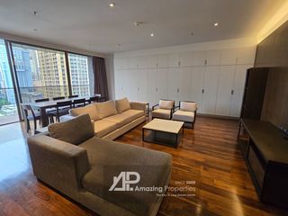 For rent 4 bed apartment in Khlong Toei, Bangkok