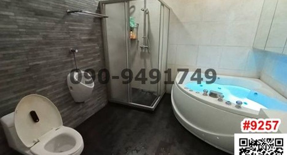 For sale 4 bedrooms condo in Bangkok Yai, Bangkok