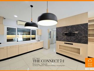 For sale 5 bedrooms townhouse in Don Mueang, Bangkok