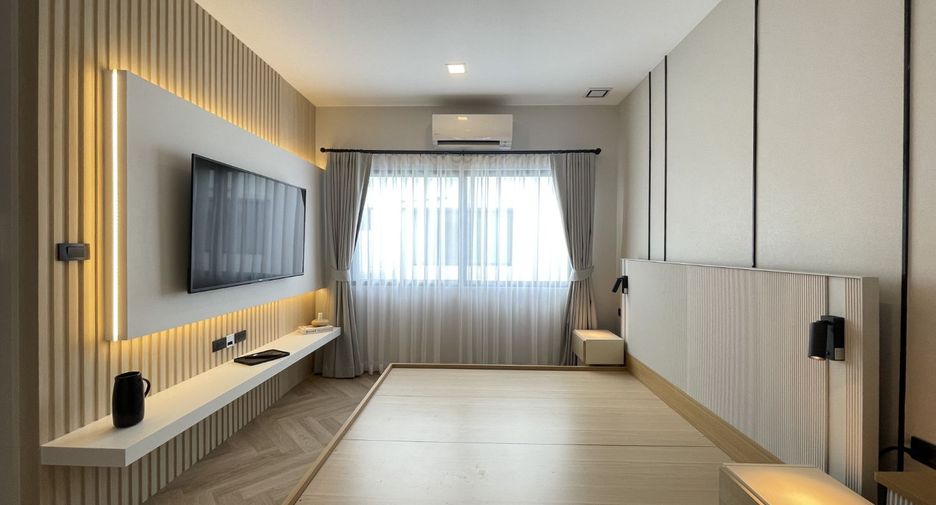 À louer 3 chambres maison de ville à Bang Phli, Samut Prakan
