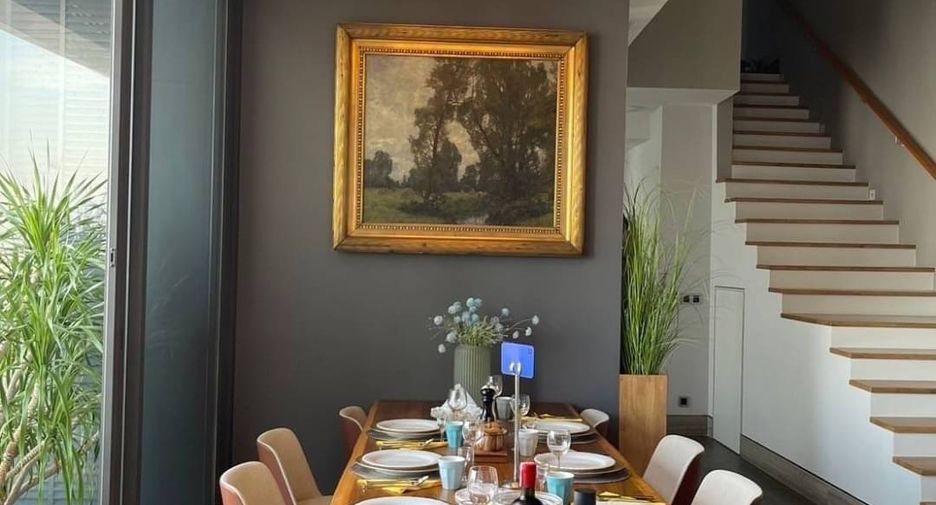 For rent そして for sale 4 Beds condo in Watthana, Bangkok
