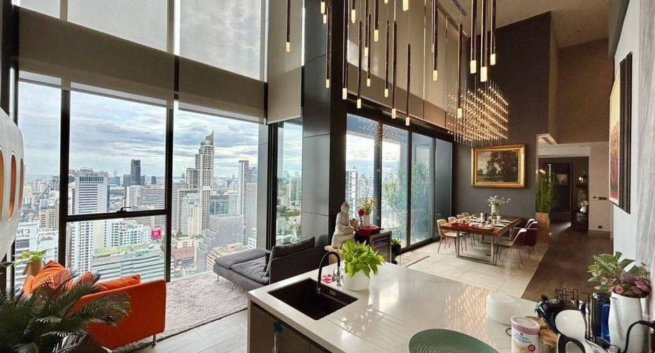 For rent そして for sale 4 Beds condo in Watthana, Bangkok